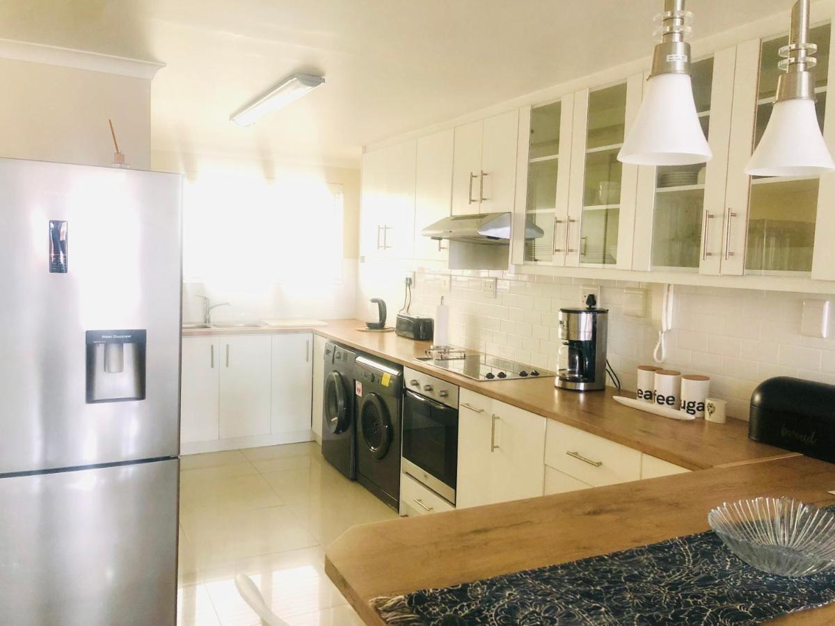 Bismarck 2 Apartment ซวาคอปมุนด์ ภายนอก รูปภาพ